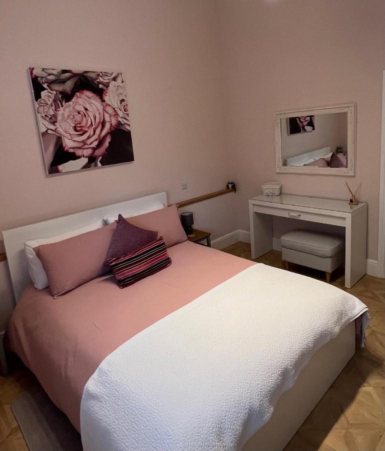 Penburren At Minster Farm West Apartment Hereford Bagian luar foto