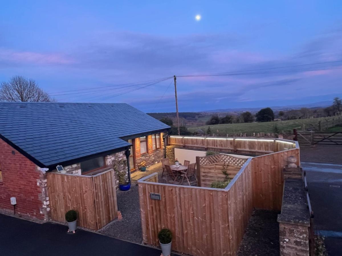Penburren At Minster Farm West Apartment Hereford Bagian luar foto